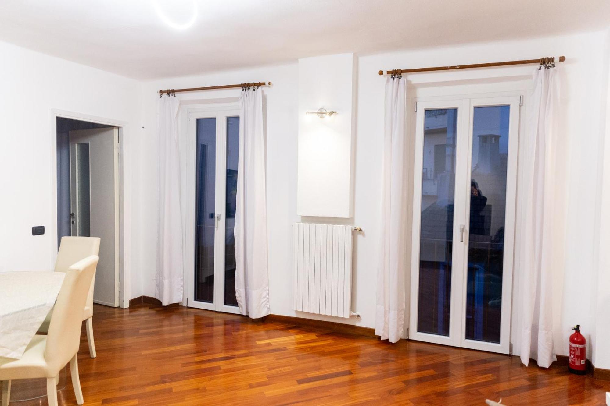 Sweet House Corso Genova Apartment มิลาน ภายนอก รูปภาพ